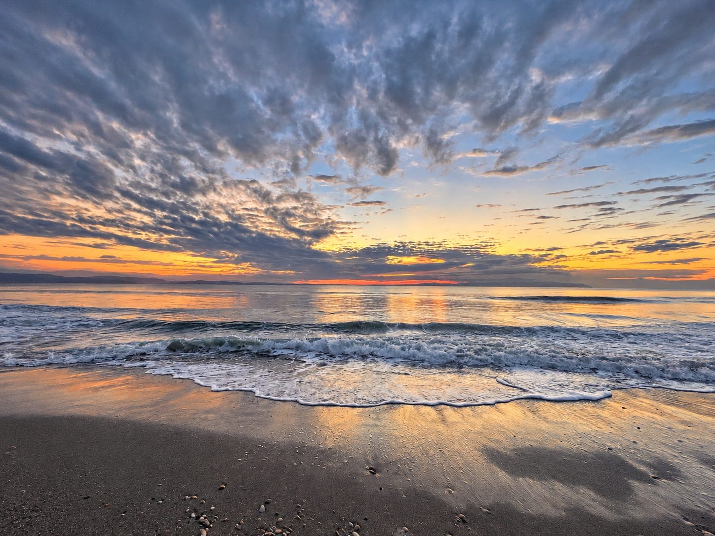 Tramonto su una spiaggia in Costa Rica
