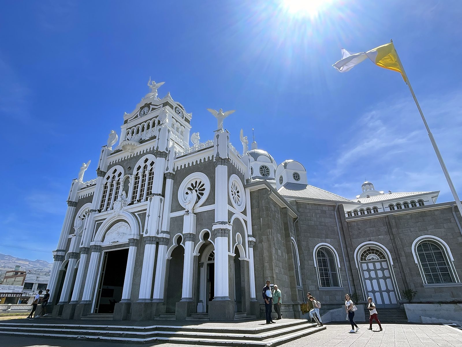 A Basílica de Los Ángeles em Cartago