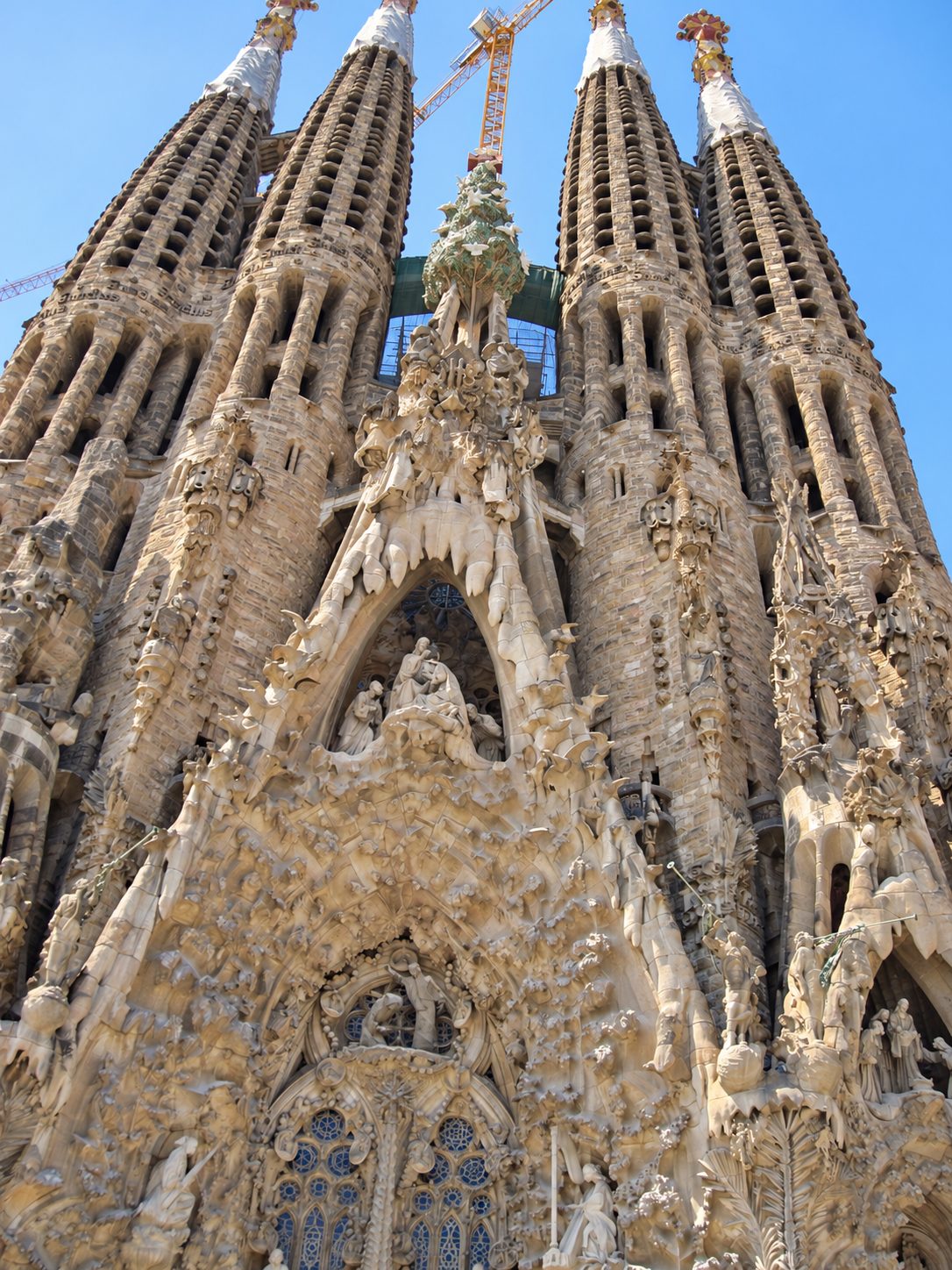 La facciata della Natività della Sagrada Família