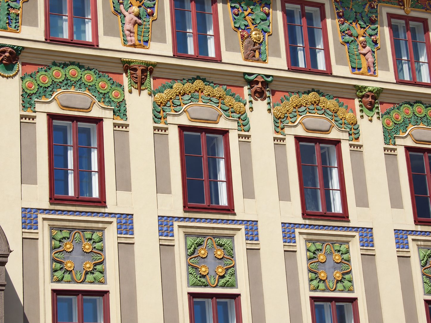 Una facciata dipinta a Innsbruck, Austria